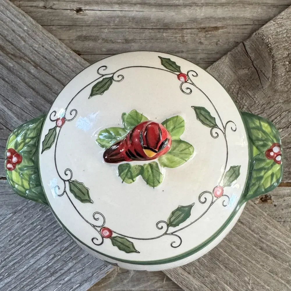 Cardinal & Holly by Temp-Tations by Tara, Ceramic Covered Soup Bowl, 18oz, Disc.